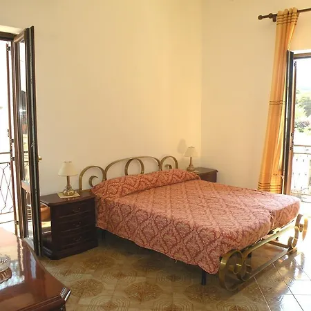 Ketty House - Housing Apartment *